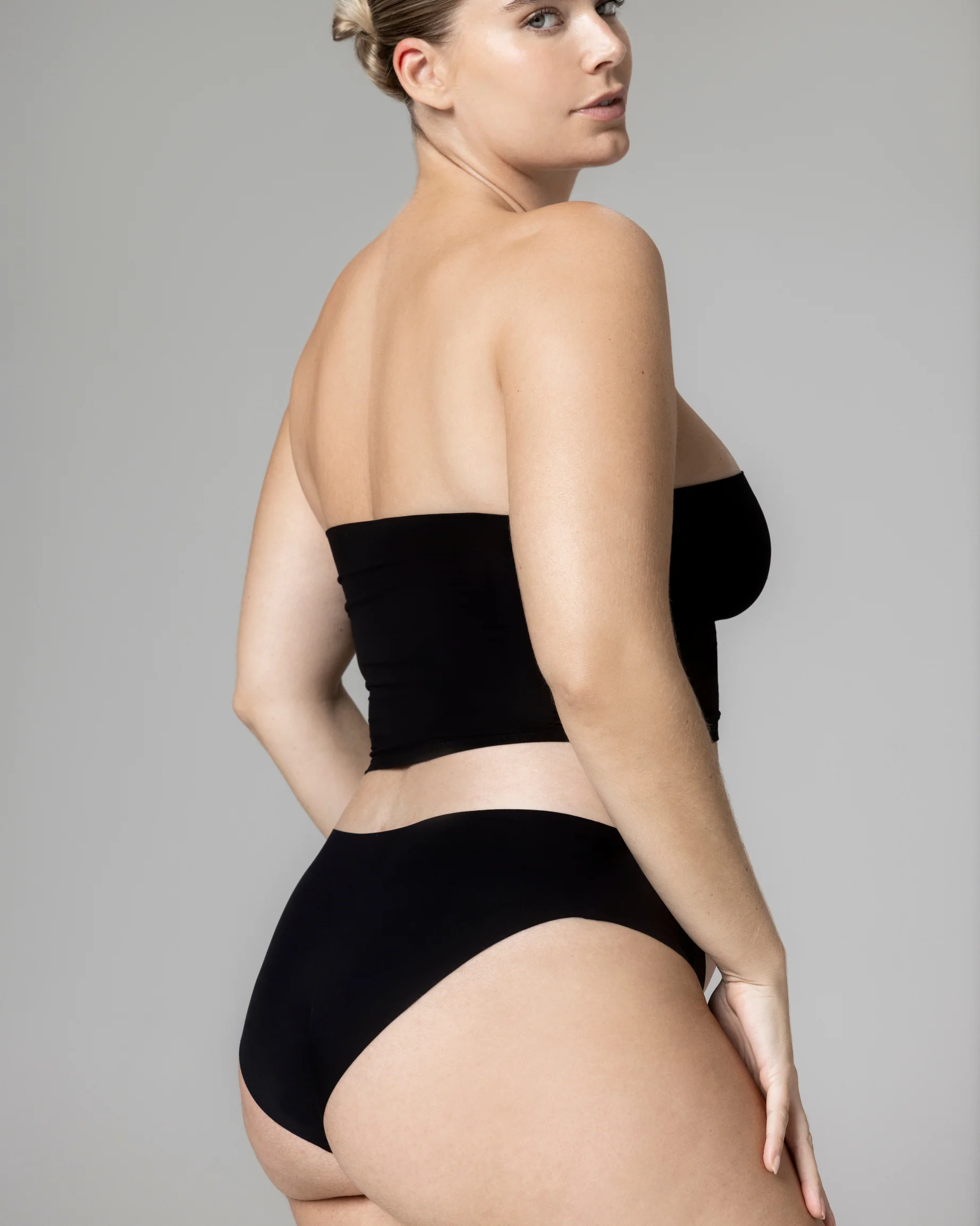 BARE - BIKINI - Image 40