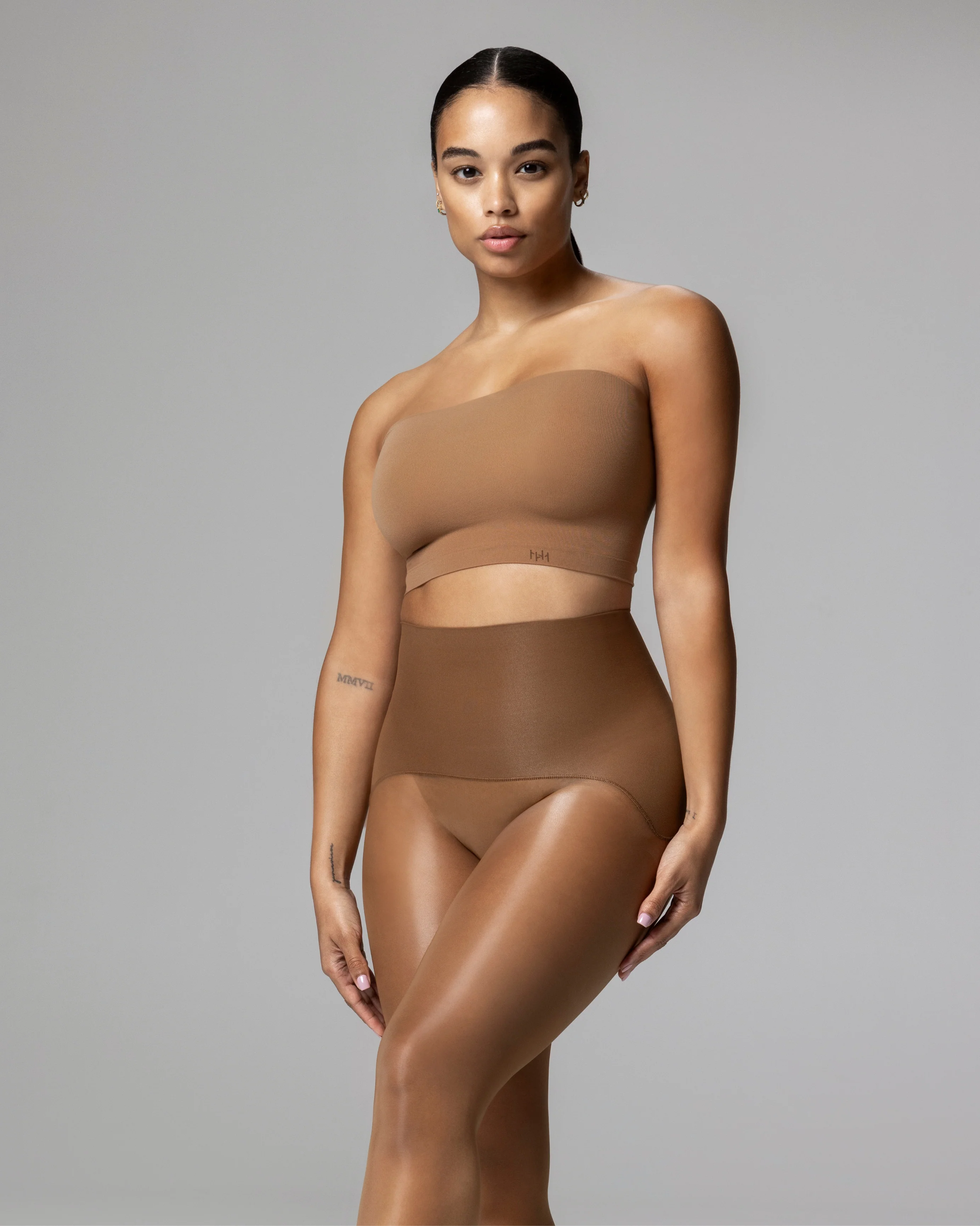 PLAY - FREE HUGGING SEAMLESS TIGHTS - GLOSS - Image 15