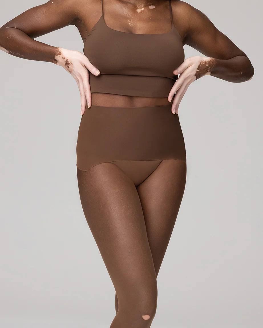PLAY - FREE HUGGING SEAMLESS TIGHTS - SHEER - Image 28